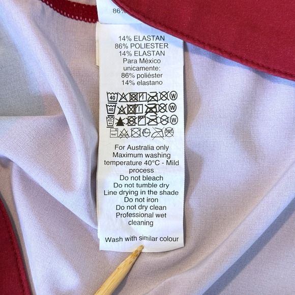 Oakley Board Shorts Men's 38 Color‎ Block Swimming Swim Trunks Red Gray Floral - Picture 12 of 12